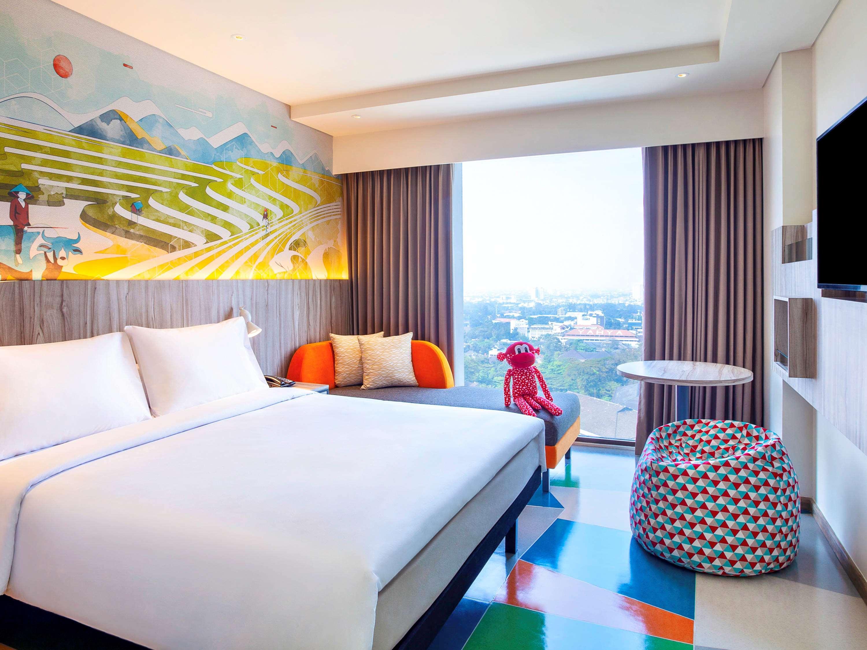 Ibis Styles Bandung Grand Central Esterno foto
